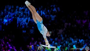 esposito manila ita ph simone ferraro sfa02560 copia